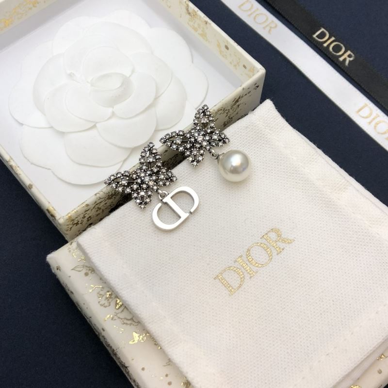 chr1st1an D10r earrings